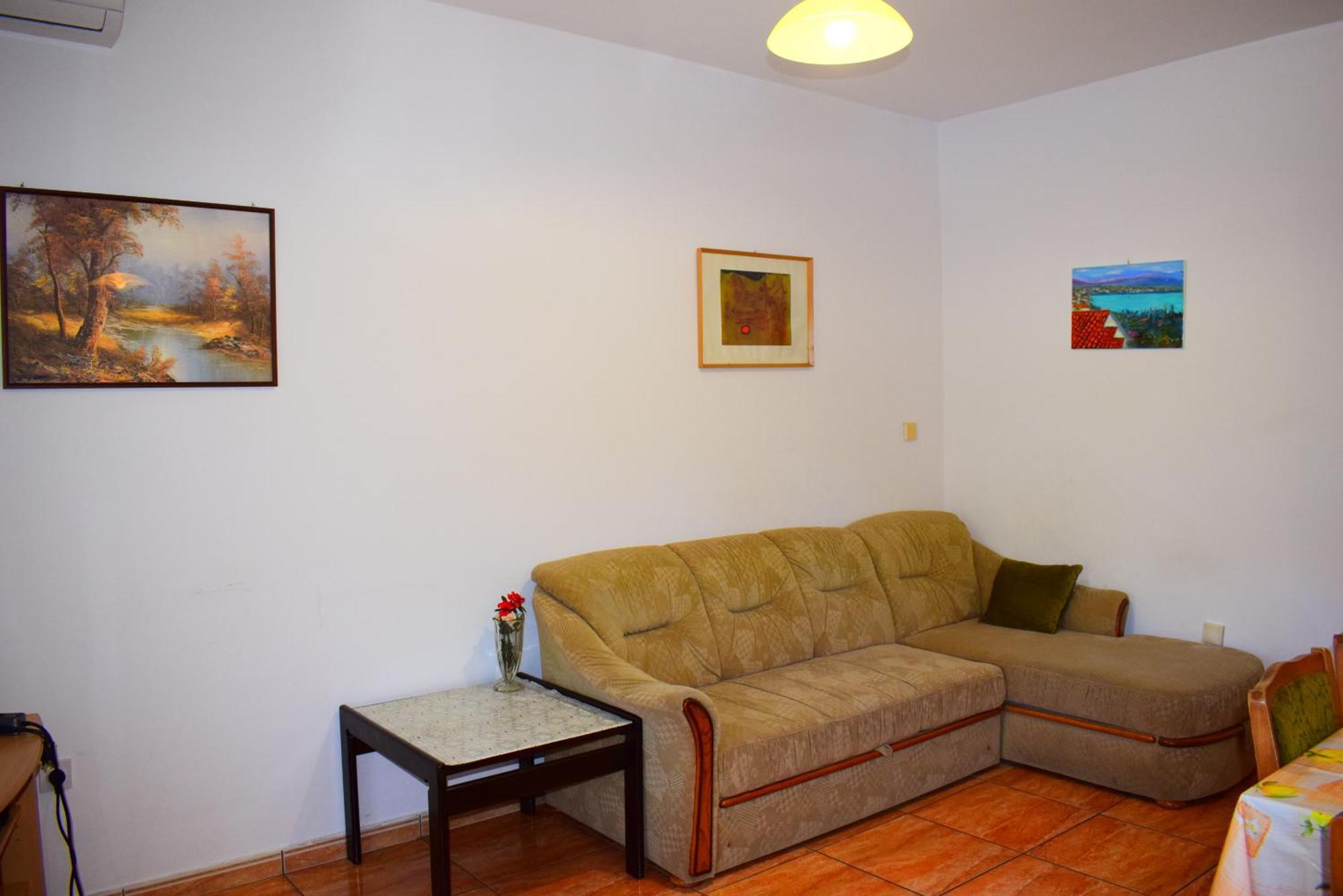 Apartments Milica مالينسكا الغرفة الصورة