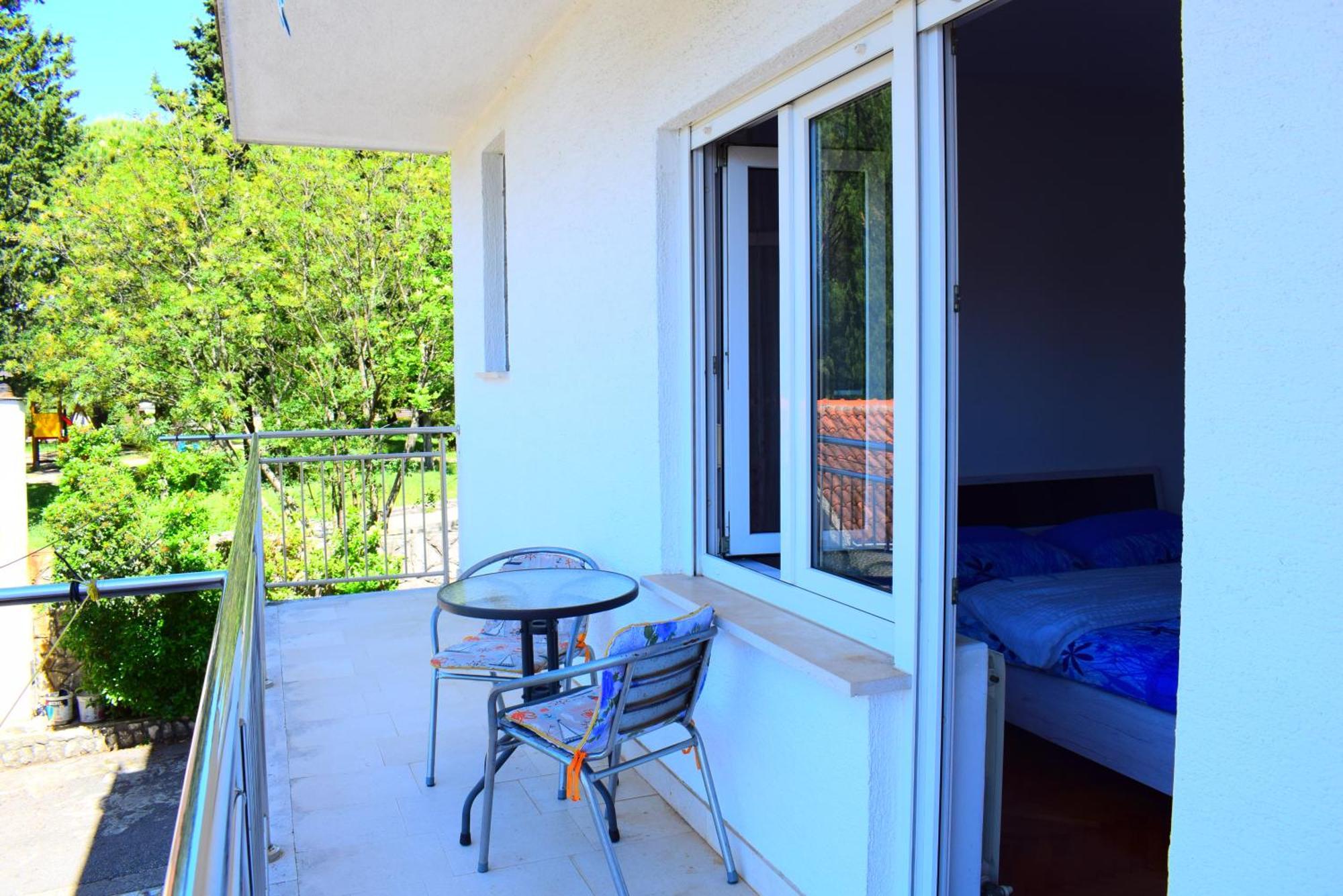 Apartments Milica مالينسكا الغرفة الصورة